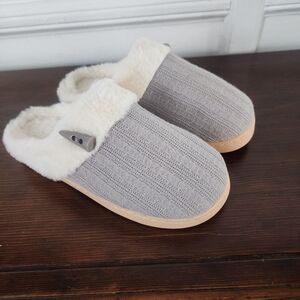 New NineCiFun Women's Grey White  Slide On Slippers Size 9